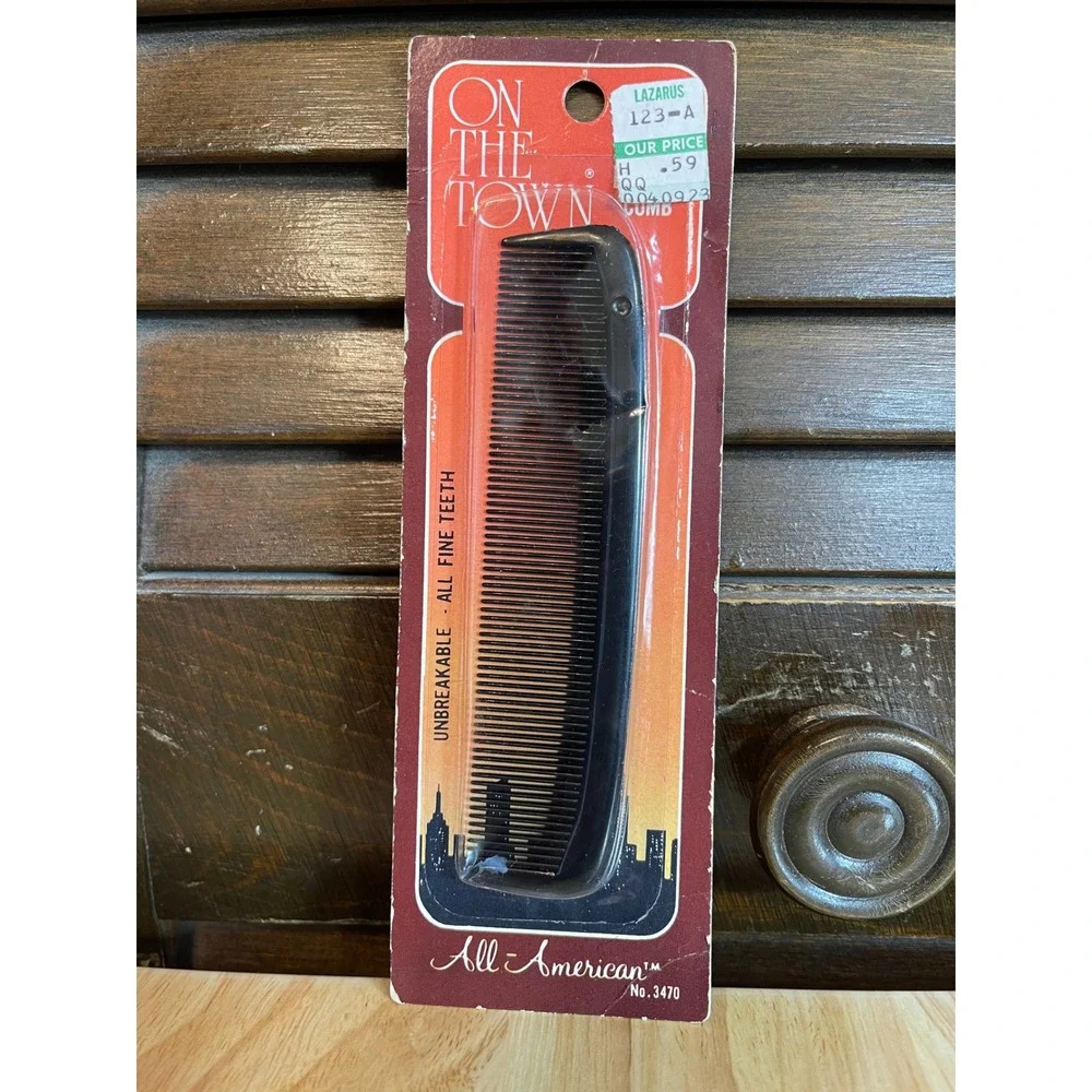 VTG On‎ The Town All American Black Fine Tooth Pocket Comb Unbreakable 3470 NEW